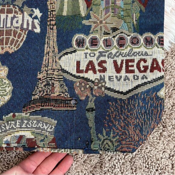 Vintage Style Las Vegas Casino Tapestry Colorful Lined Zip Closure Tote Bag - Picture 3 of 9